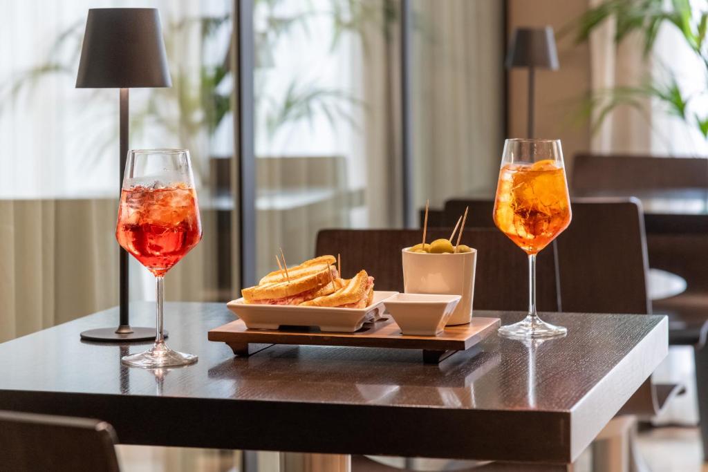 Hotel Palace Verona - Resim 9