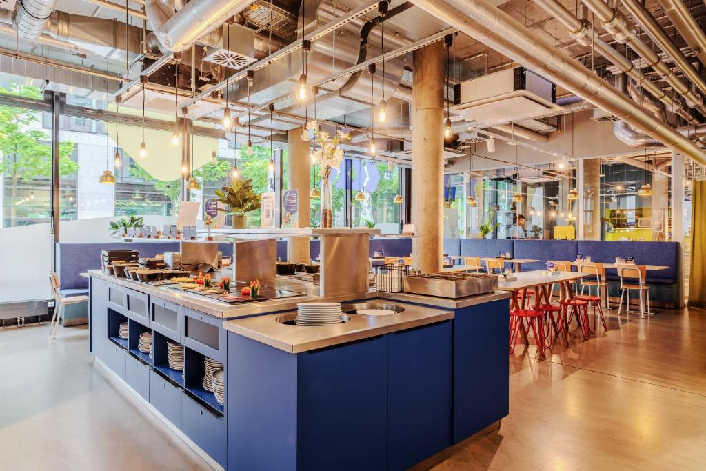 MEININGER Hotel Berlin East Side Gallery - Resim 20