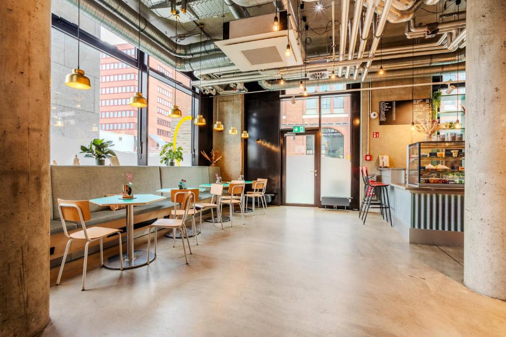 MEININGER Hotel Berlin East Side Gallery - Resim 10