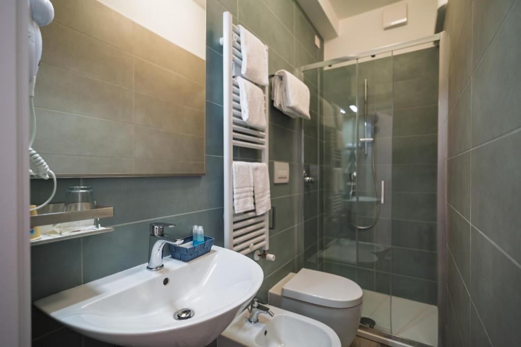 Hotel Riviera - Triple Room