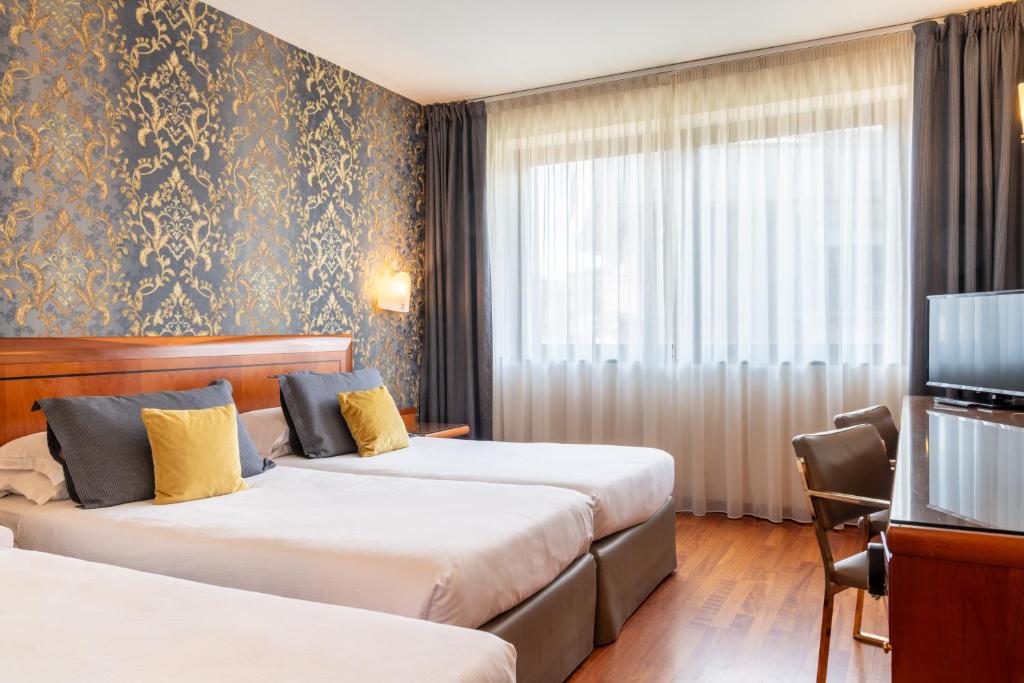 Hotel Palace Verona - Resim 41