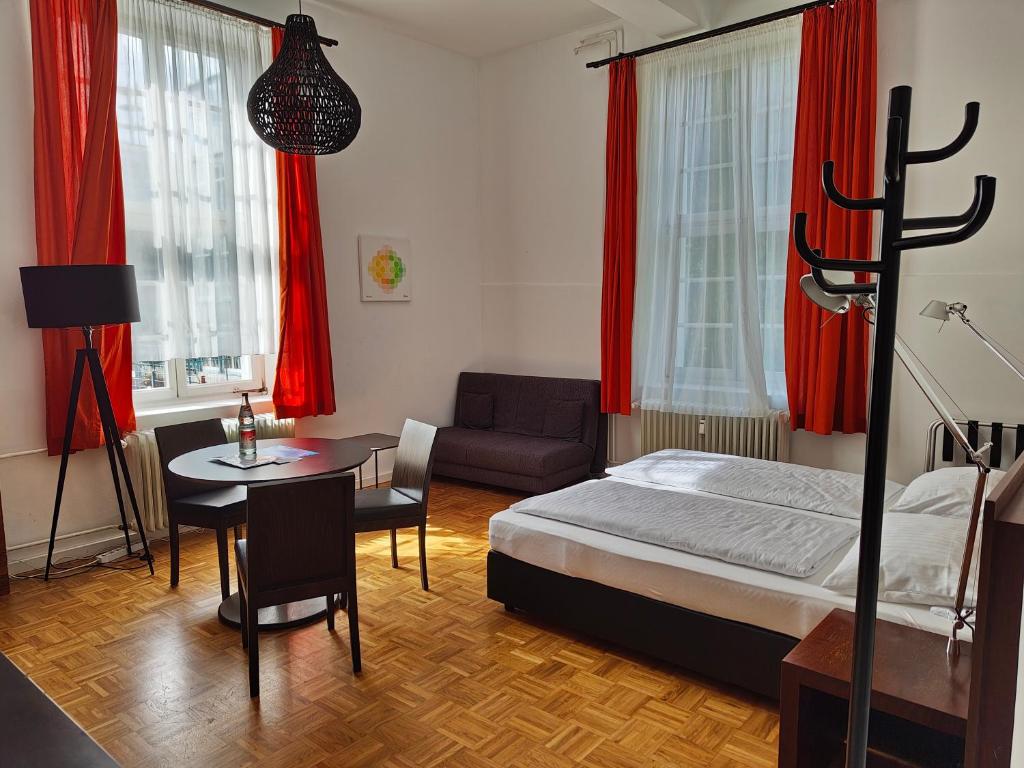 WHLIVING - Apartments & Studios in Konstanz - Suite Junior Familiale