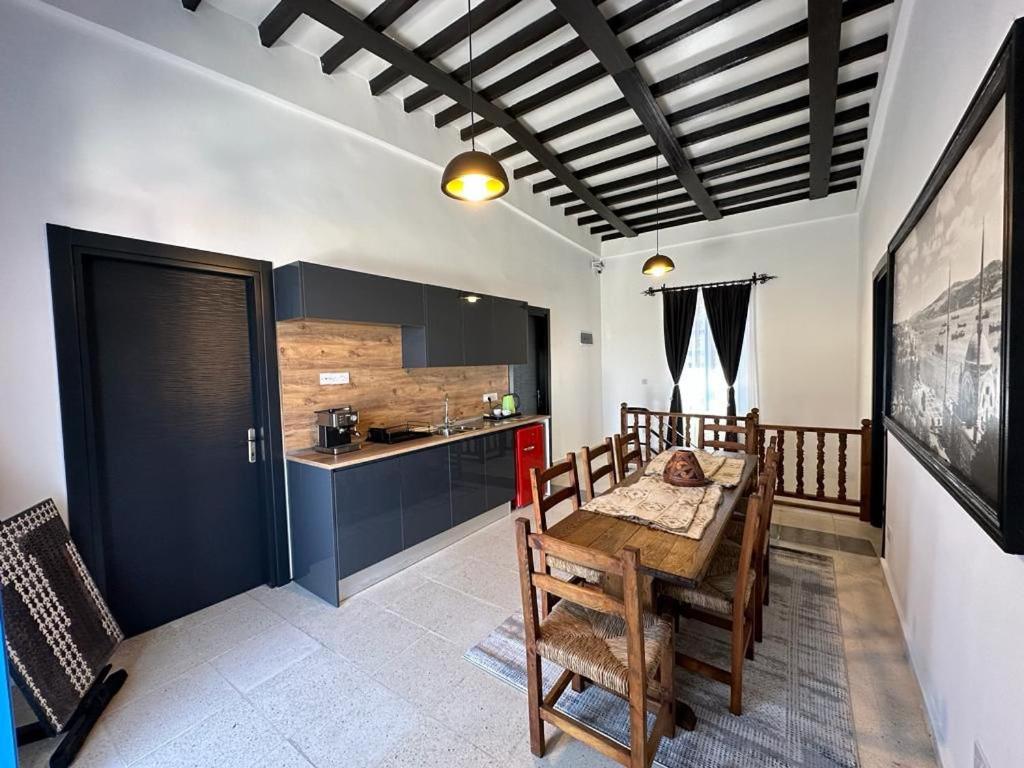 Gallery image of MAVI KONAK Butique Hotel Deluxe Rooms & Suites in Kérynia