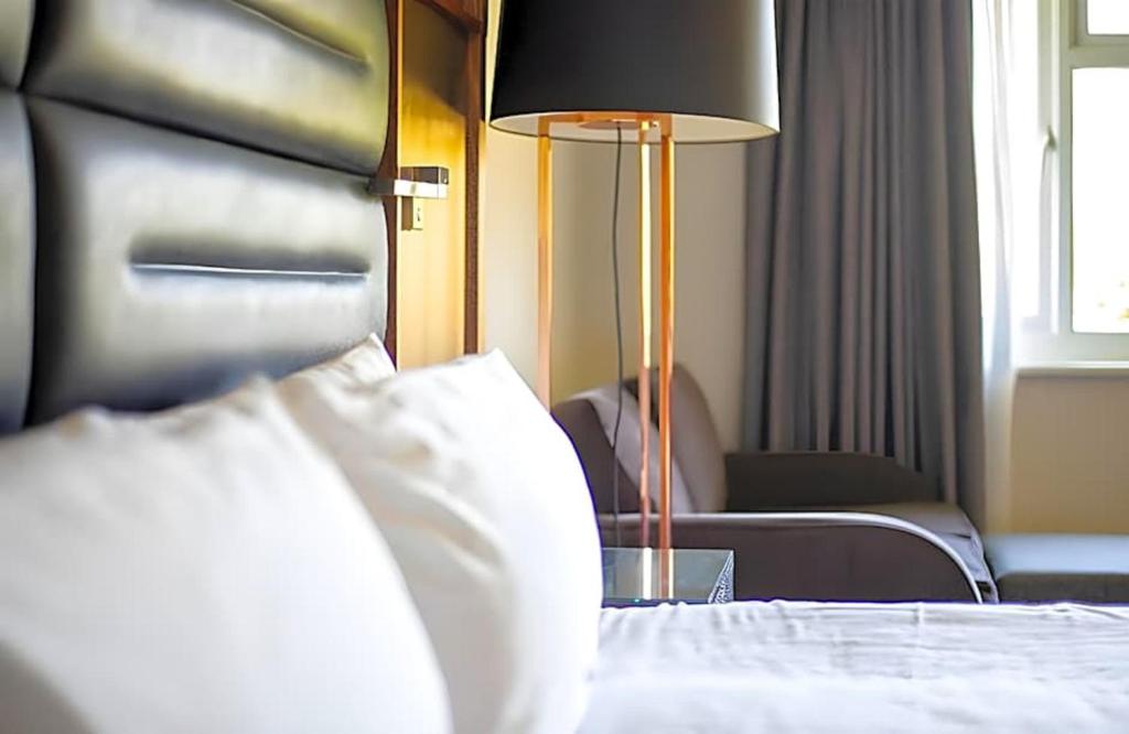 Felbridge Gatwick Hotel & Spa - Standard Double Room