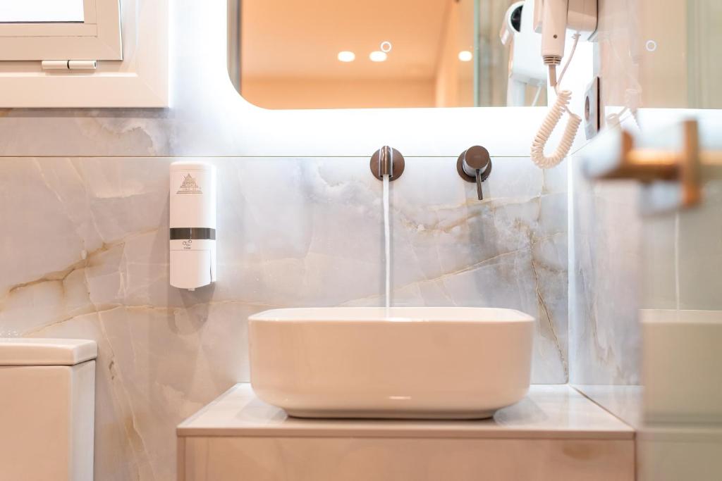 Ameli Cozy Apartments Near Athens Airport - 9