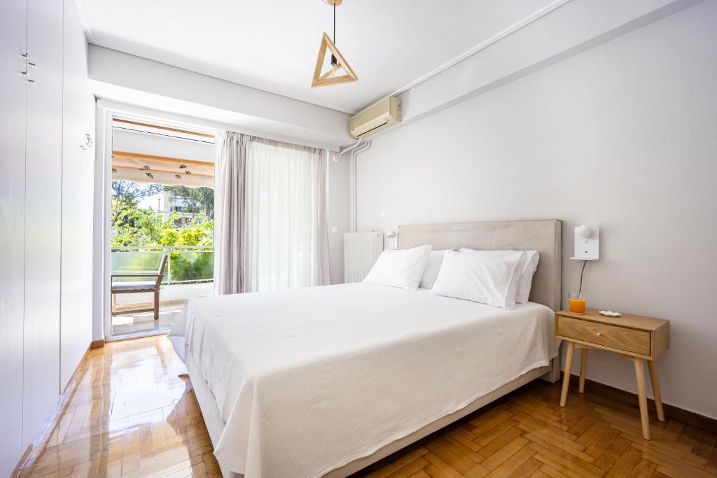 Glyfada Muse - Sea and City Apartment by GK Hospitality Group