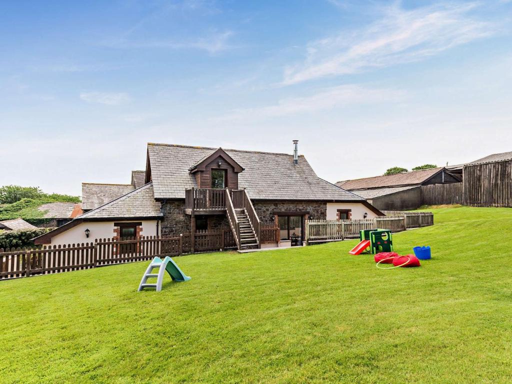 Legeområdet for børn på 3 Bed in Clovelly BURFL