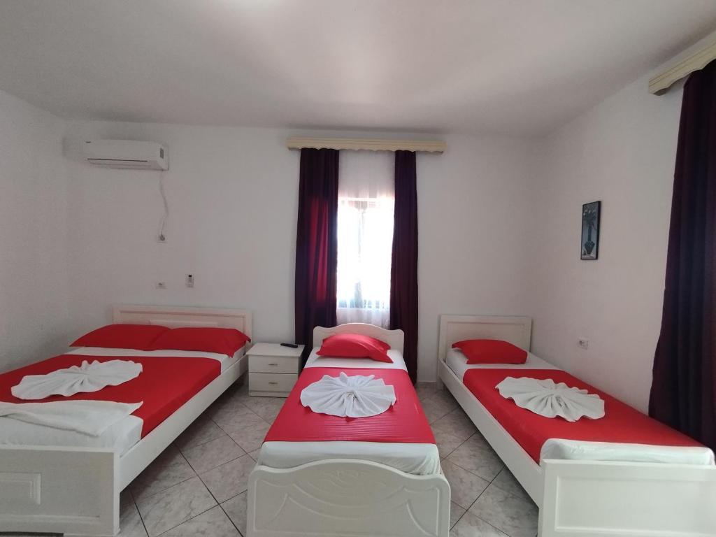 Gallery image of Vila Erjoni in Ksamil