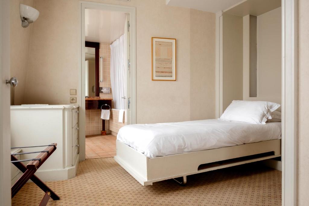 Hôtel De l'Arcade - Resim 11