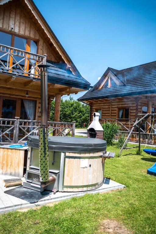 Vonkajšia záhrada v ubytovaní DOMEK POD LIMBAMI III