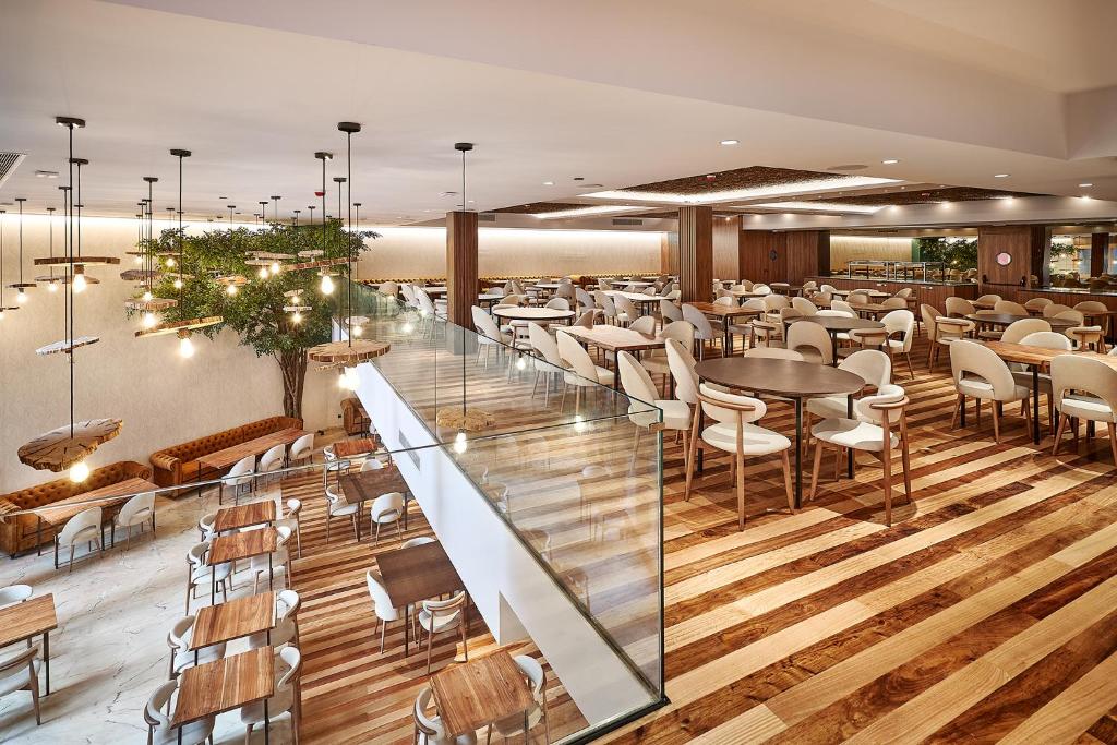 The Log Porto Hotel by Piamonte Hotels - Resim 11