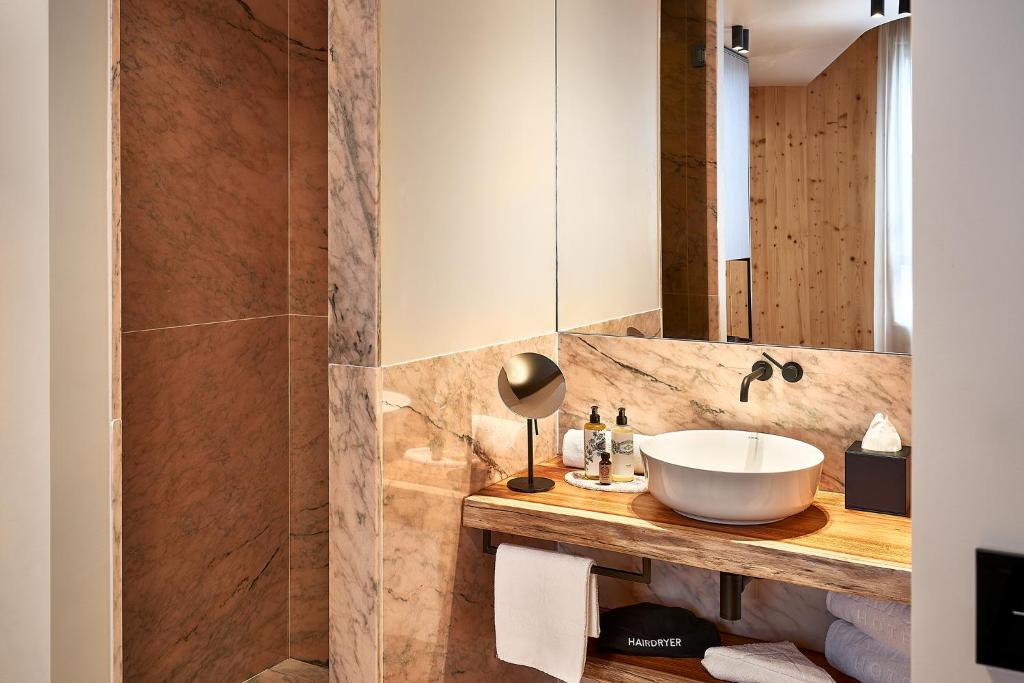 The Log Porto Hotel by Piamonte Hotels - Resim 21