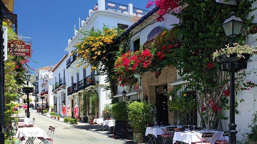 Hostal Casa Miguel Marbella - Resim 14