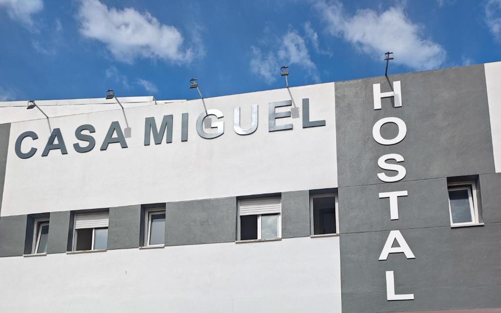 Hostal Casa Miguel Marbella - Resim 1