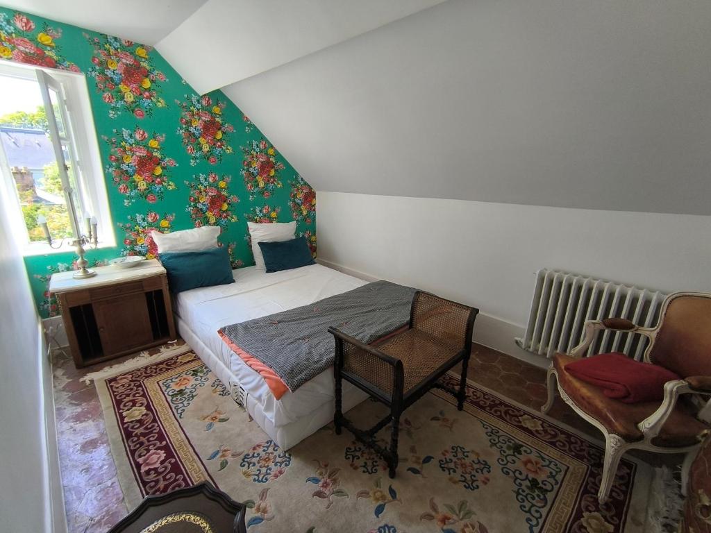 Domaine de Ris - Single Room