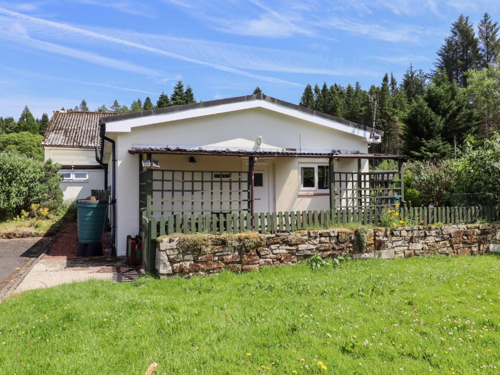 Hoone, kus puhkemaja asub