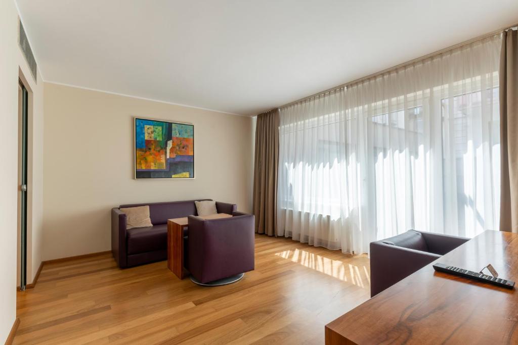 Pakat Suites 4