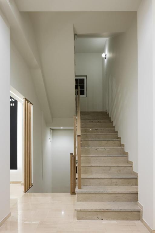 Meteoron Suites - Resim 33