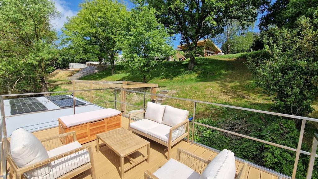 En have udenfor Bateau logement tout confort, vue magique!