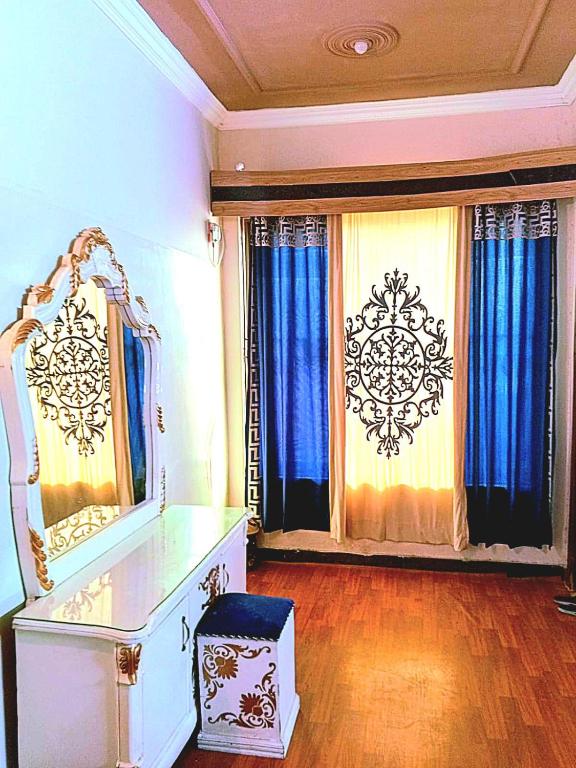 Sky Rose Guest House - Deluxe Family Suite