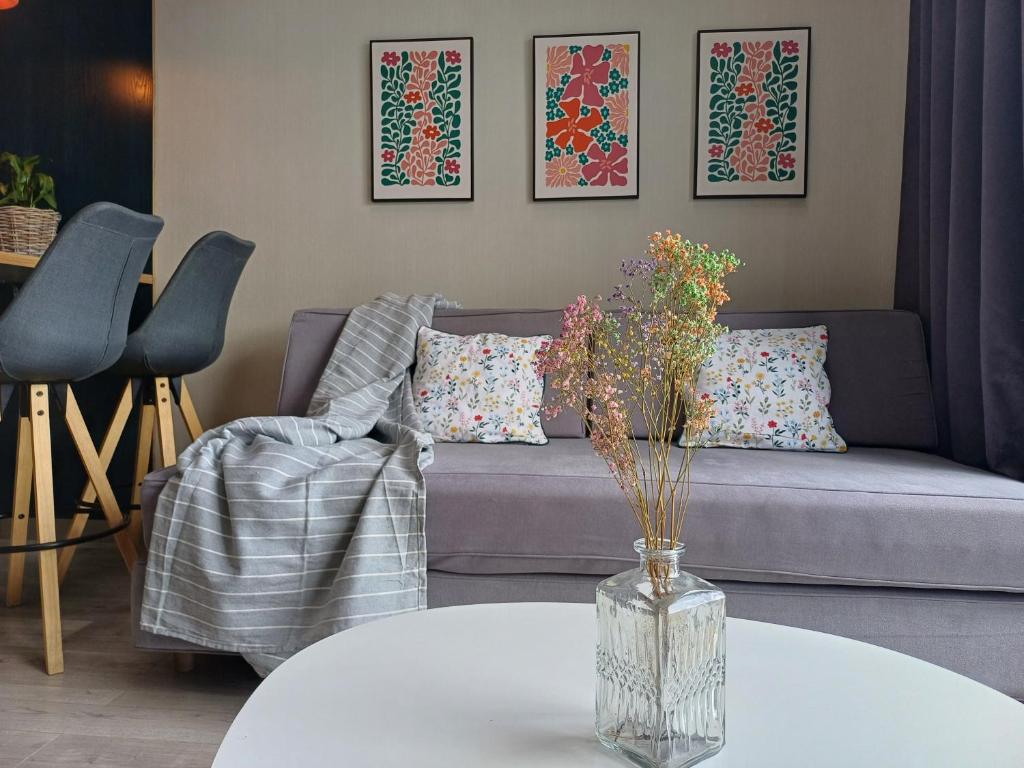 
Two-Bedroom Apartment with Balcony - right next to the hotel
