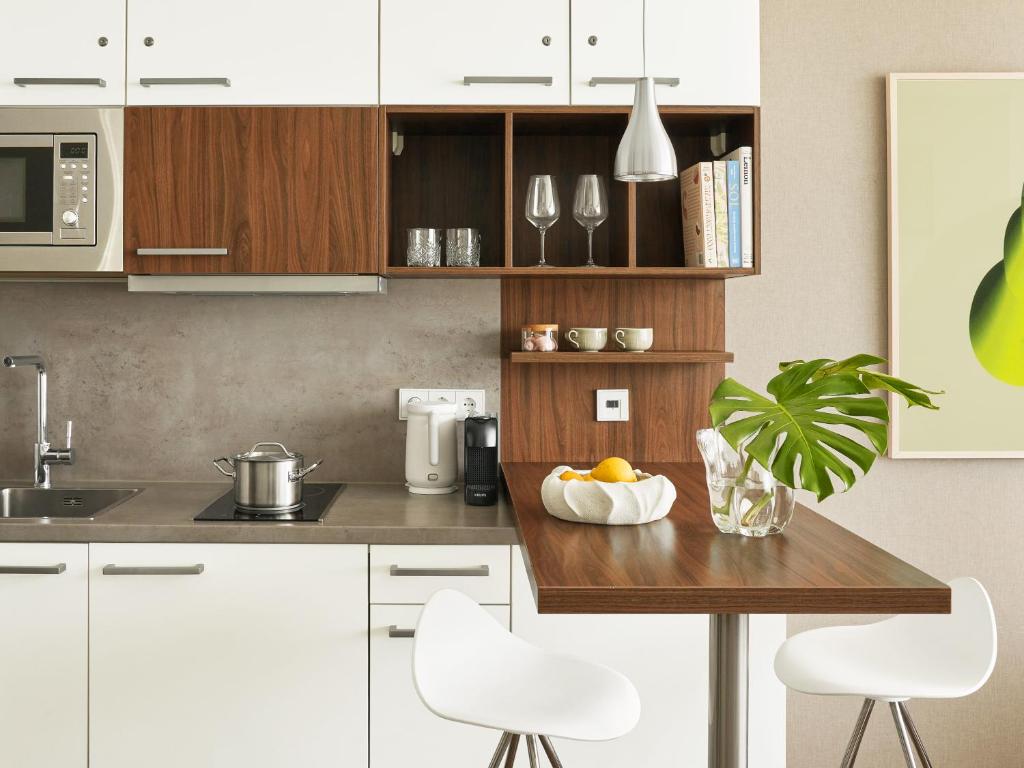 Numa Hamburg Fore - Resim 5