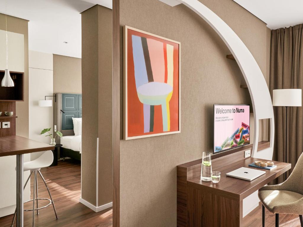 Numa Hamburg Fore - Resim 15