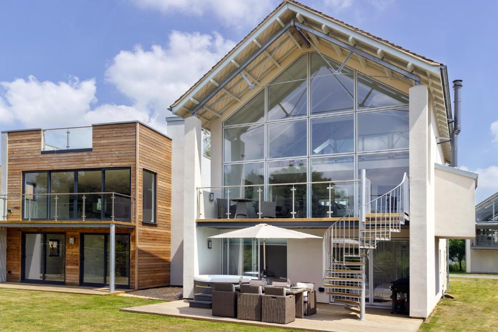 Budova, kde se prázdninový dům nachází