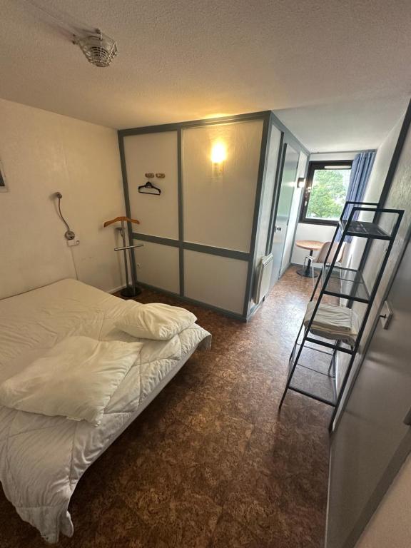 Auberge de Jeunesse HI Boulogne-sur-Mer - Habitación Doble Con Baño Privado