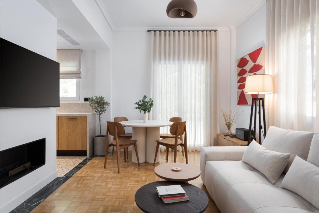 Kolonaki Athena Residence by Fineline Studio