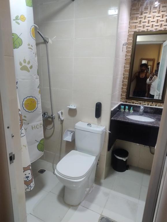 امکانات Middle East Hotel Dubai - تصویر ۴