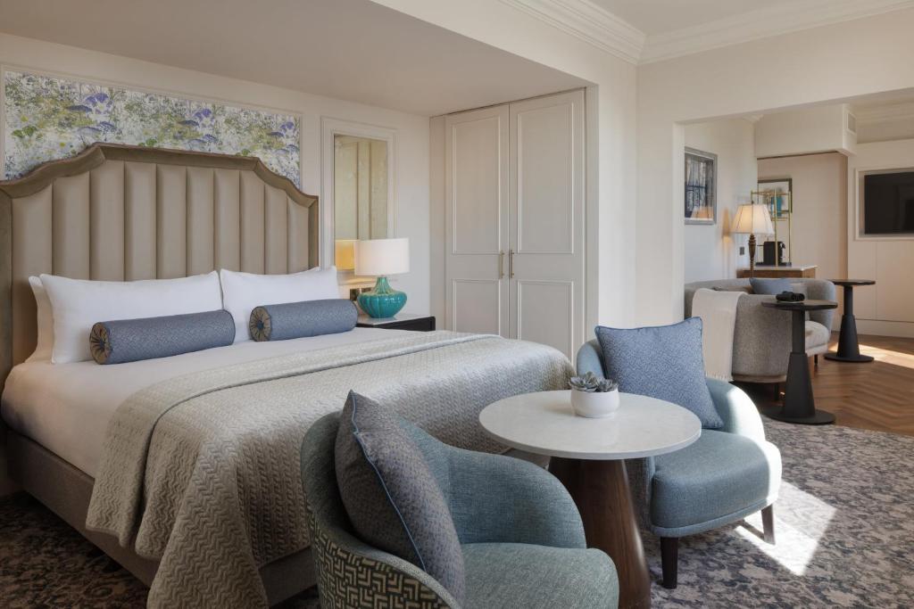 The Caledonian Edinburgh, Curio Collection by Hilton - 