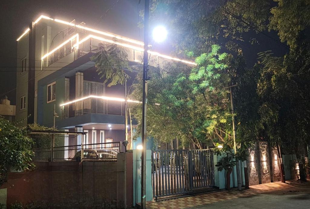 Fotografie z fotogalerie ubytování Cozy Urban Escape v destinaci Vadódara