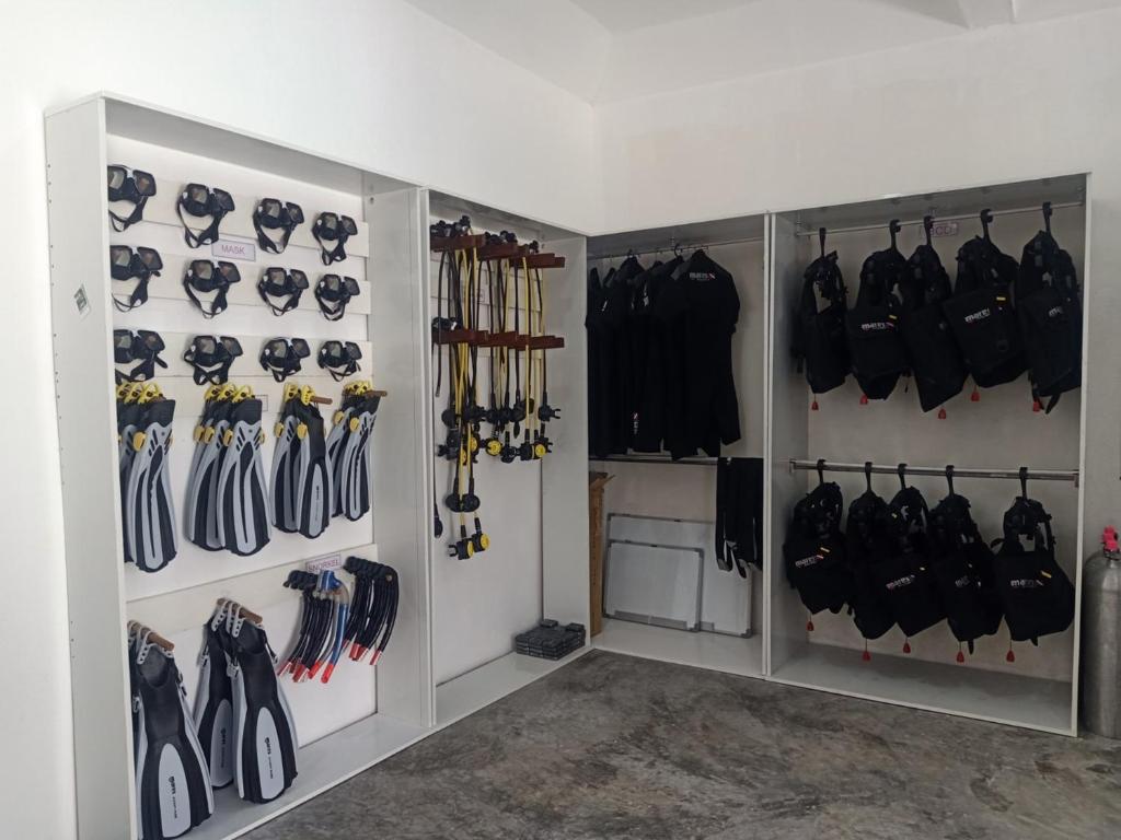 Fins Dive and Leisure Hotel - 13