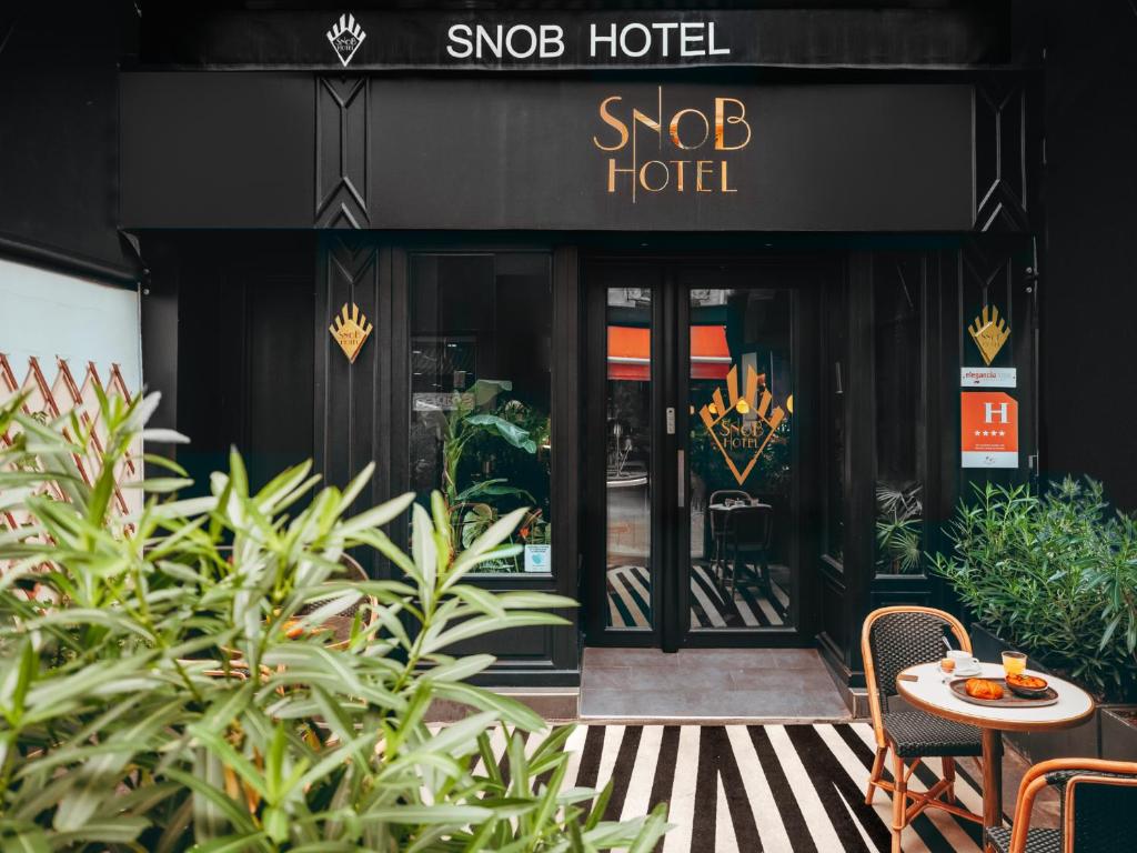 Snob Hotel - Resim 21