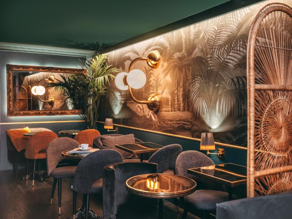 Snob Hotel - Resim 13