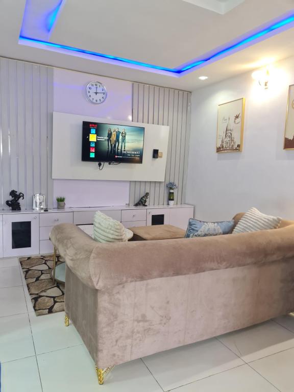 The Panache Luxury Apartment - 