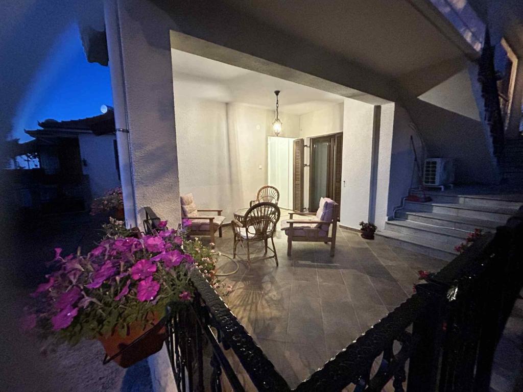 En balkon eller terrasse på Olympus Moments