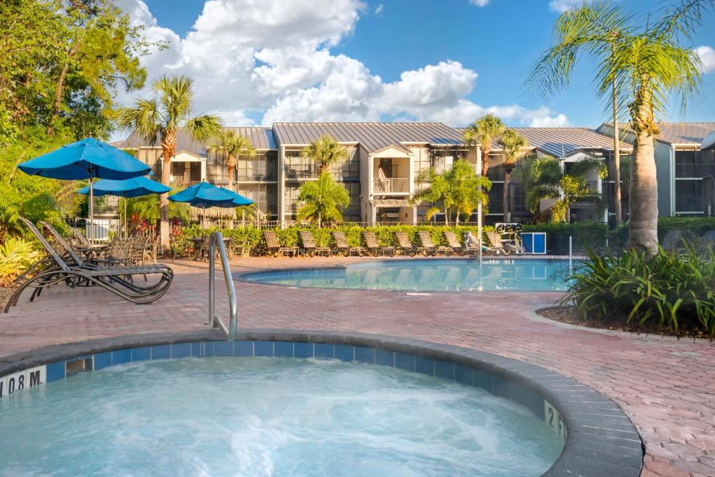 Parkway International Resort photo