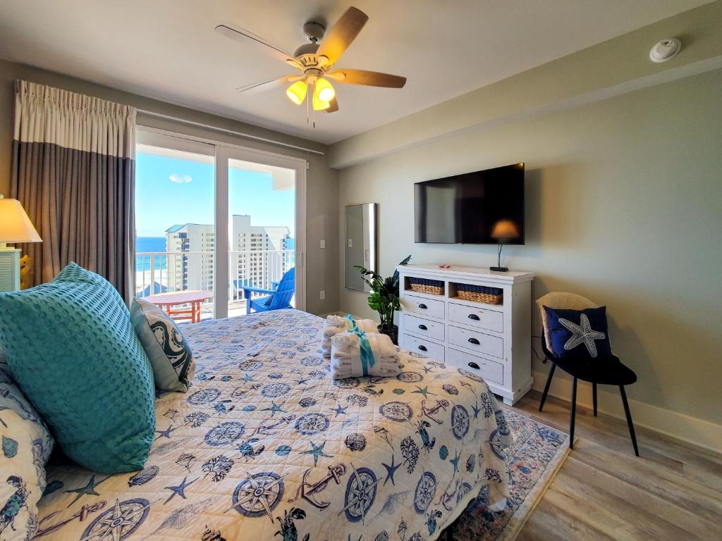 9860 S Thomas Dr UNIT 924, Panama City Beach, FL 32408 | Zillow, image size:1024x768