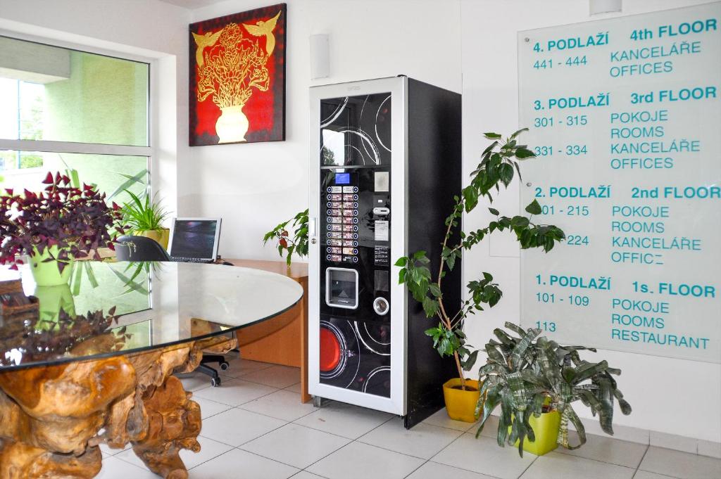 Hotel Imos - Resim 18