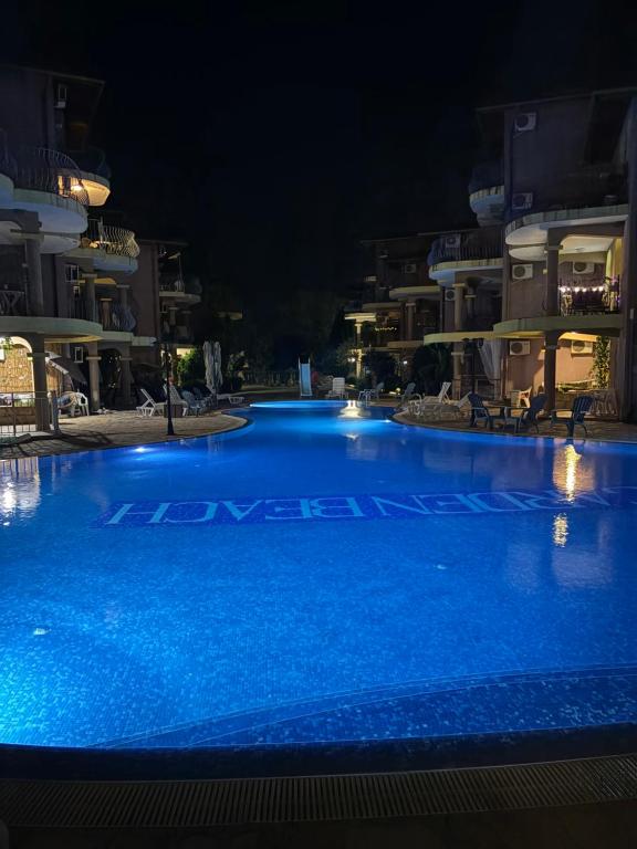 Къмпинг градина луксозен апартамент - Housity