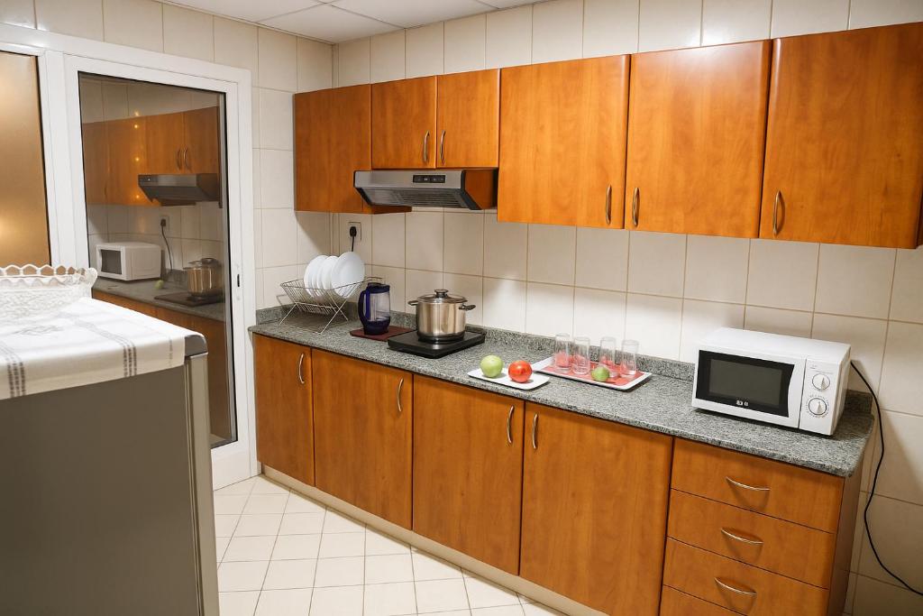 Ruwi Hotel Apartments, Sharjah - Resim 13