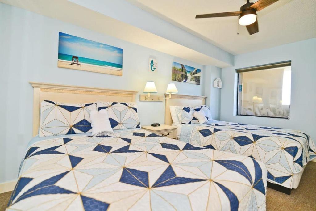 Una cama o camas en una habitación de Paradise Ocean View at Top Resort w Lazy River