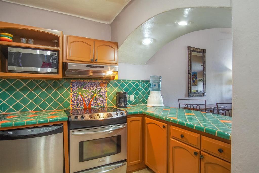 A kitchen or kitchenette at Marina Pinacate