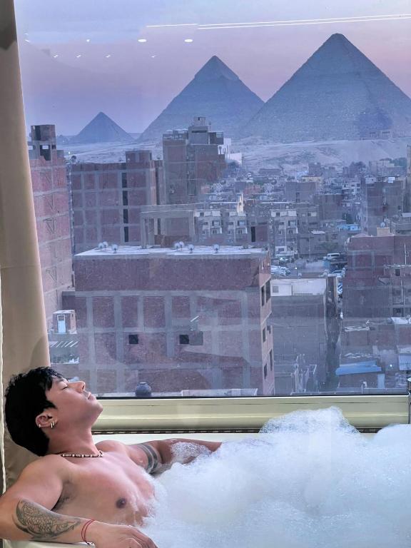 Üldine mäevaade või majutusasutusest Lotus Pyramids & Jacuzzi pildistatud vaade