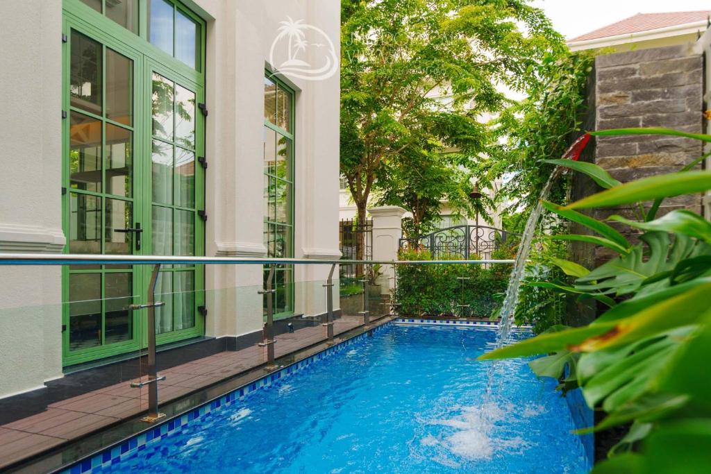 Biệt Thự Có Hồ Bơi Riêng