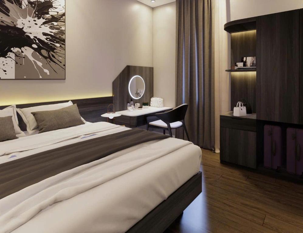 Giường trong phòng chung tại SOL Center Hotel
