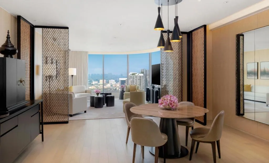 Ambassador Suite