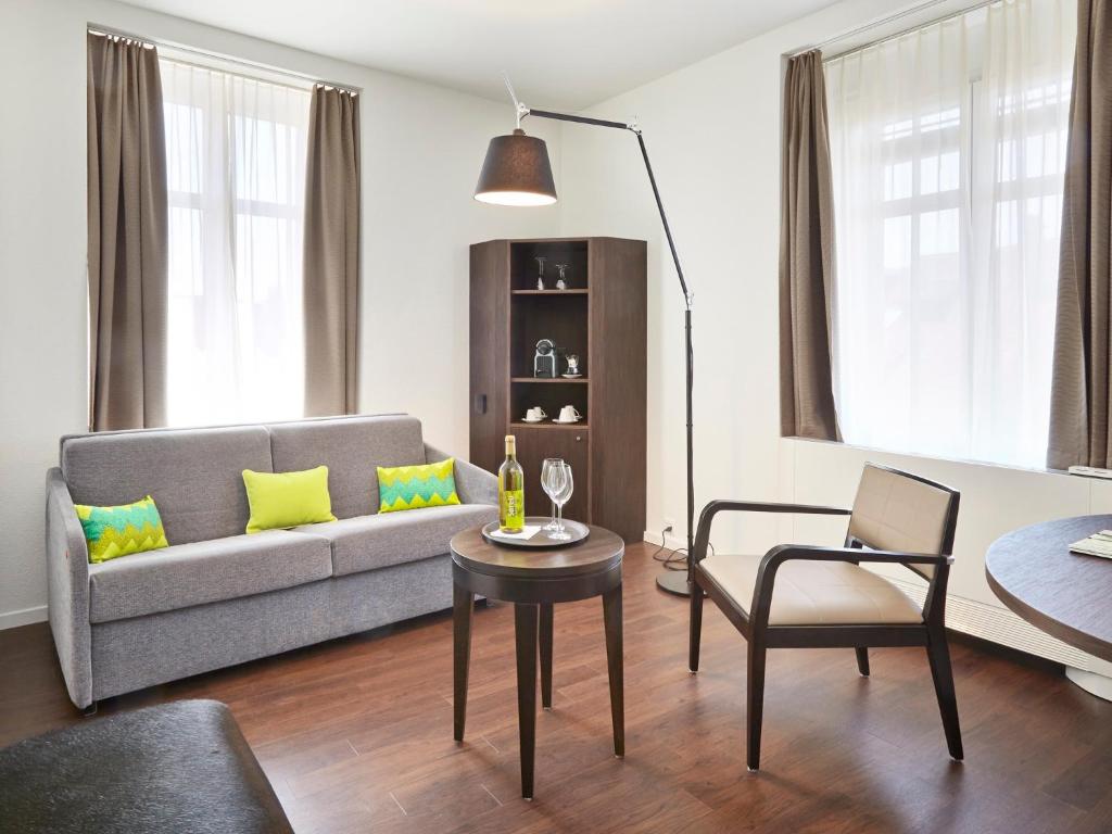 Posezení v ubytování Sorell Hotel Rütli